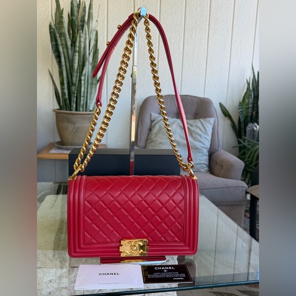 🔥🔥Chanel Le Boy W/ Original Card🔥🔥 - Picture 2 of 15